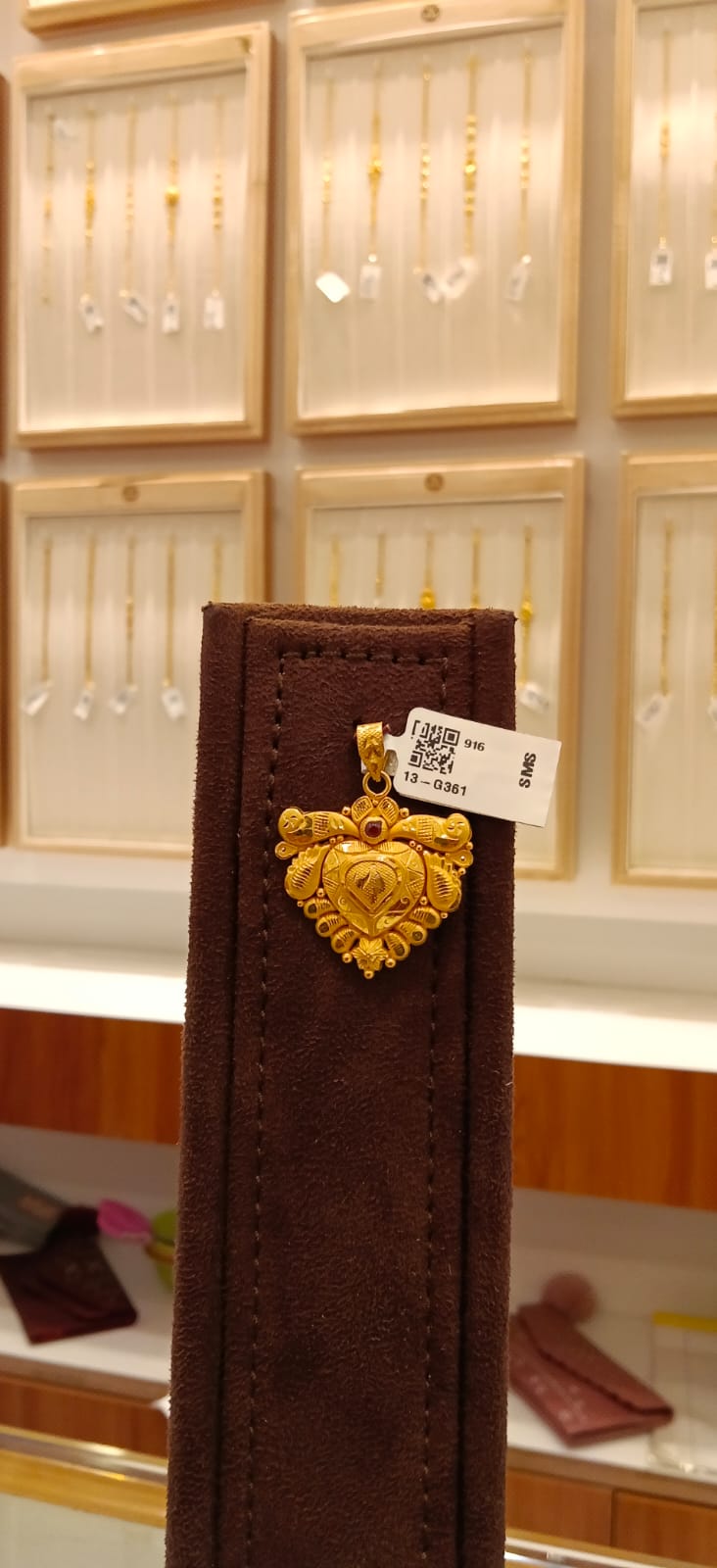 Single Hook Dollar